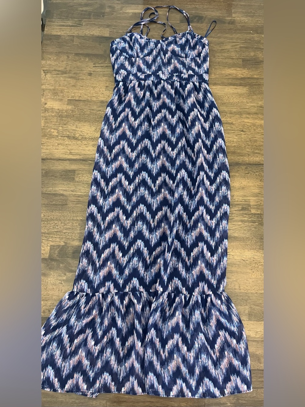 American Eagle Outfitters Navy Chevron Maxi Dress with Pink Accents Sz Medium